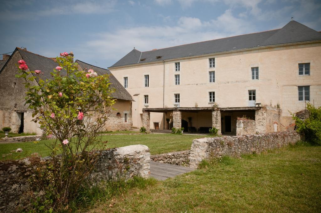 Gite Des Grands Moulins De Bauge Exteriér fotografie
